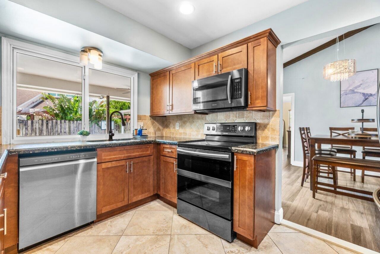 1352 Wyndcliff Drive, Wellington, FL 33414 Photo