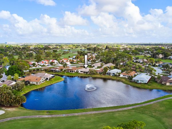 6974 Touchstone Circle, Palm Beach Gardens, FL 33418