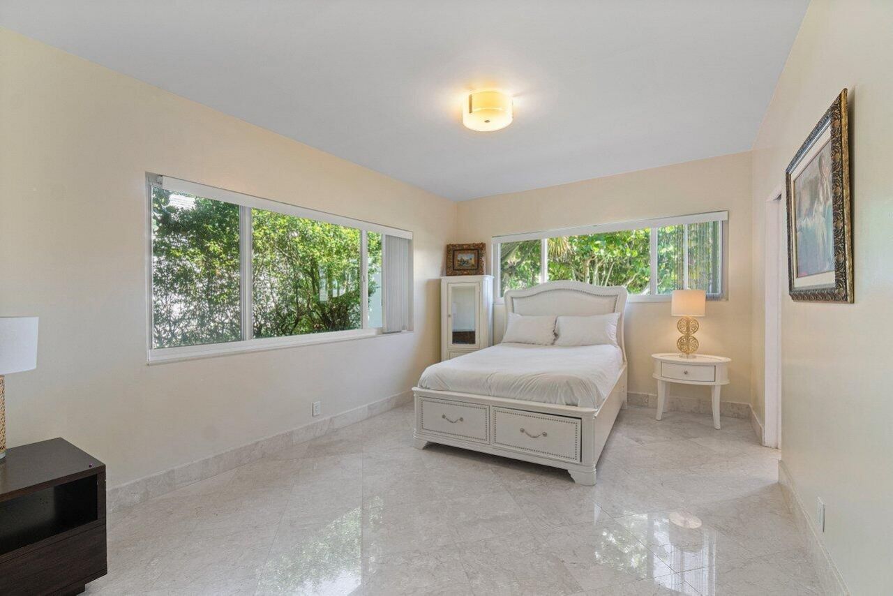 3 Ocean Lane, Palm Beach, FL 33480 Photo