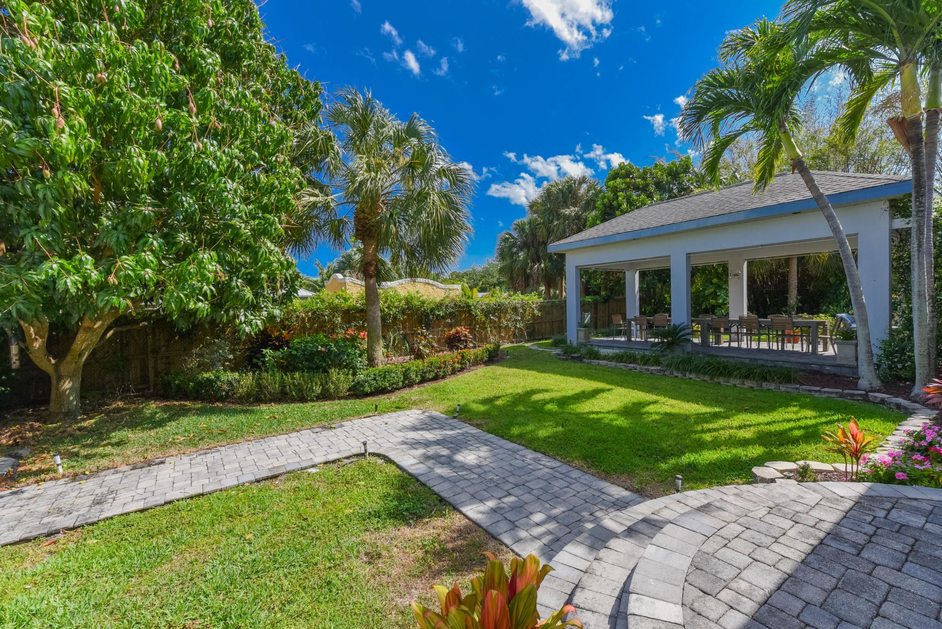 11900 SE Plutus Avenue, Hobe Sound, FL 33455 Photo