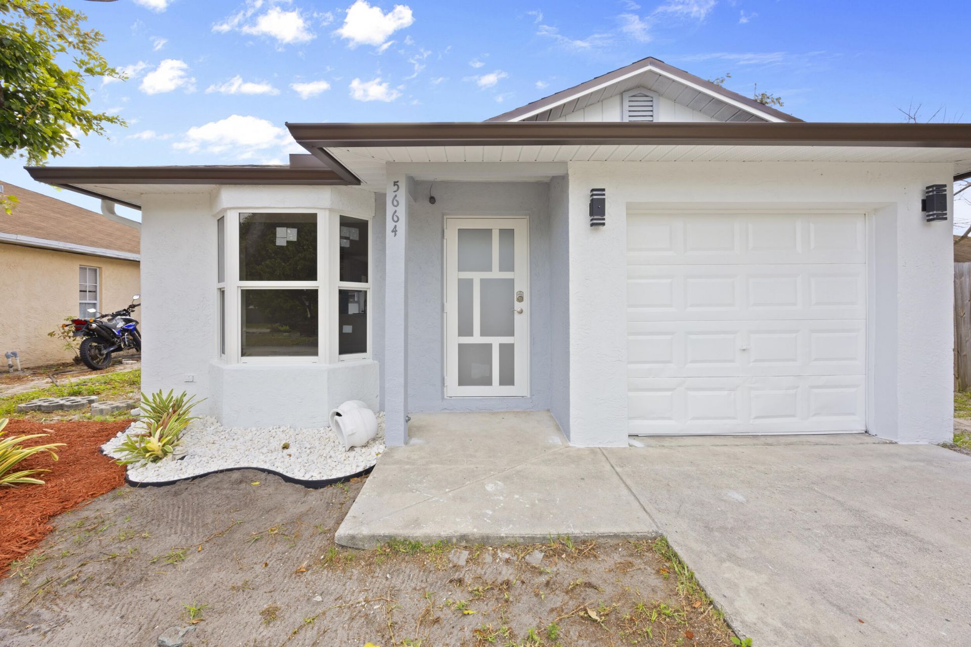 5664 Boynton Crescent, Boynton Beach, FL 33437 Photo