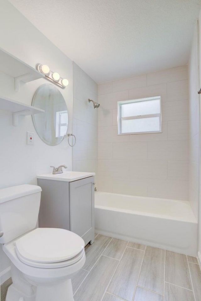 2206 Elizabeth Avenue, Fort Pierce, FL 34982 Photo