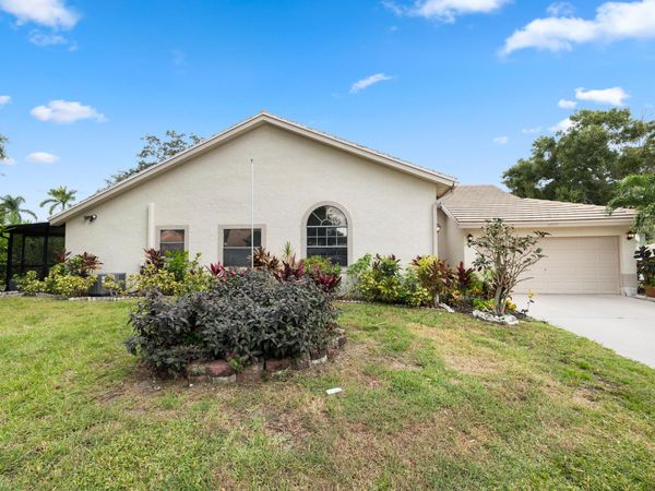 10933 Stafford Cir S Circle S, Boynton Beach, FL 33436