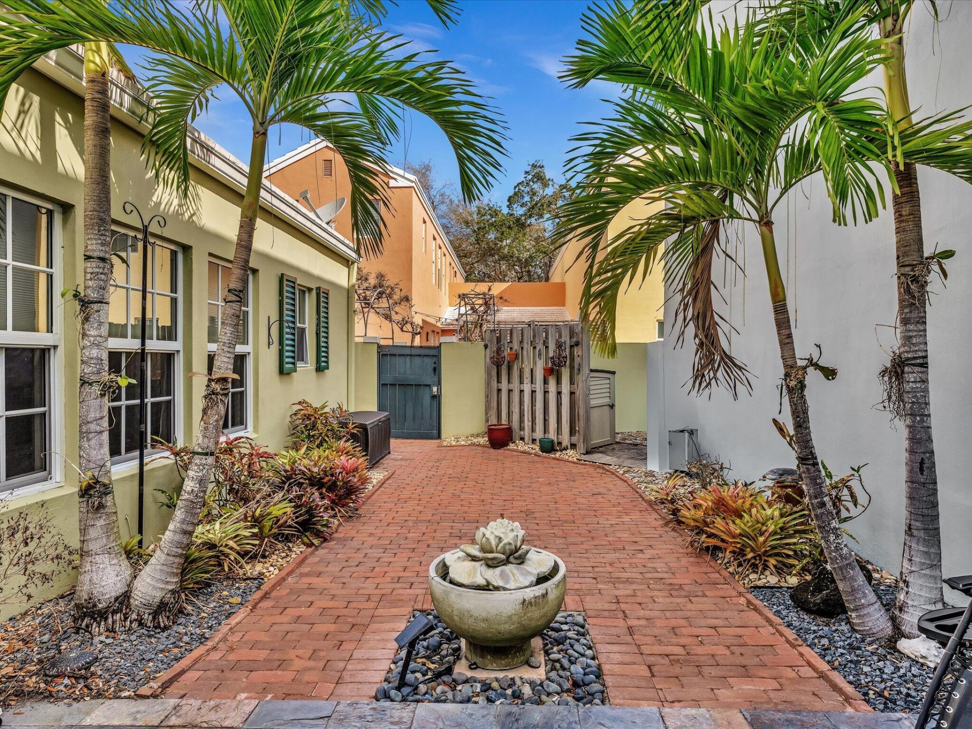 5883 Michaux Street, Boca Raton, FL 33433 Photo