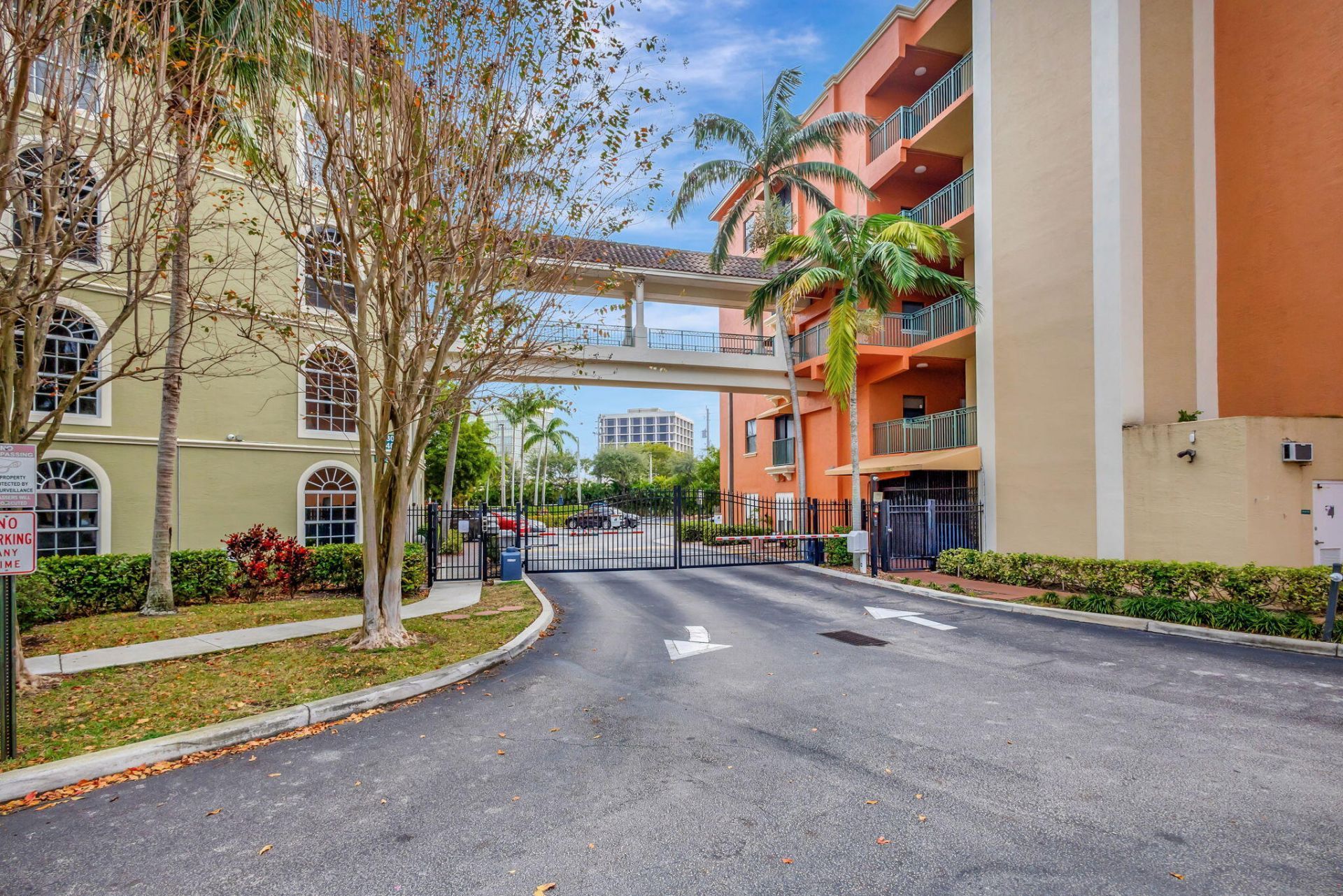 1620 Presidential Way, Unit 110, West Palm Beach, FL 33401 Photo