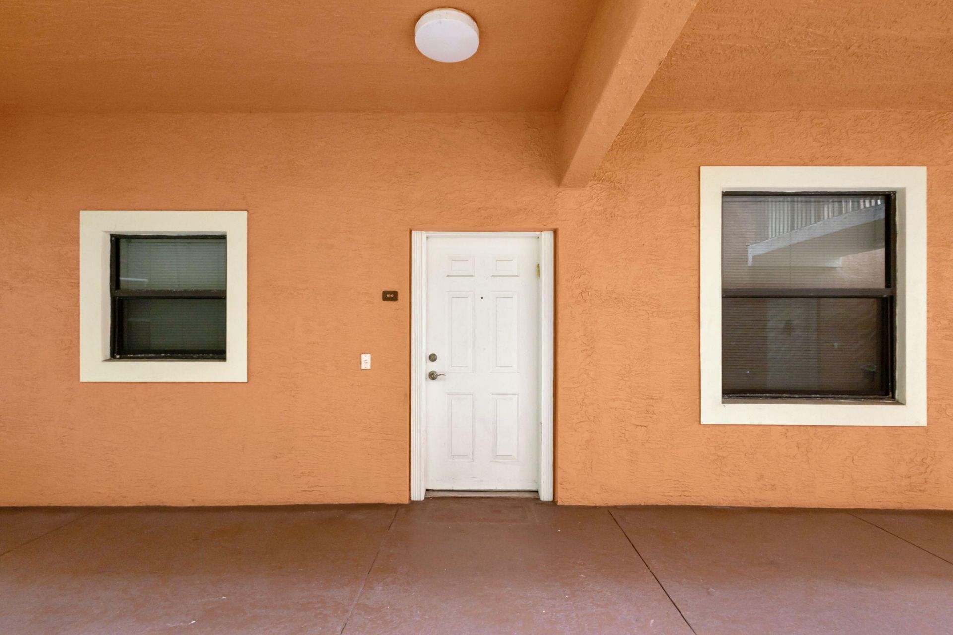 1620 Presidential Way, Unit 110, West Palm Beach, FL 33401 Photo