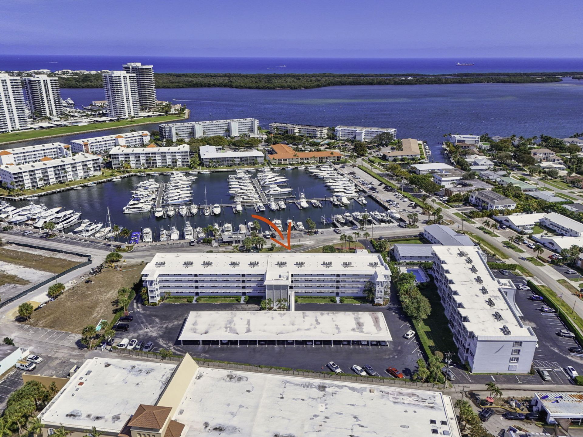 907 Marina Drive, Unit 404, North Palm Beach, FL 33408 Photo