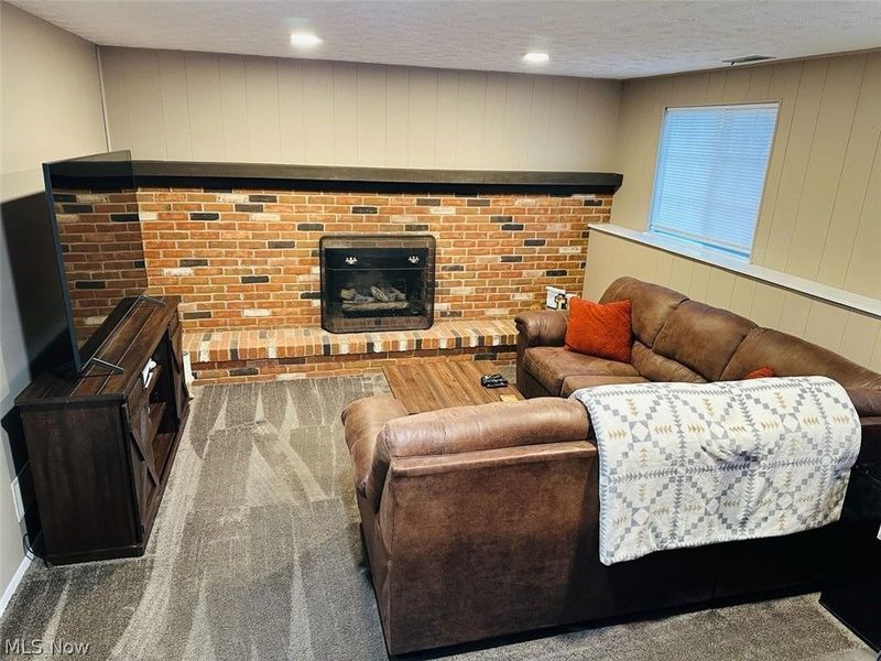 7666 Micawber , Warren, OH 44484 Photo 10