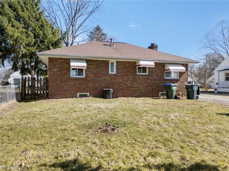 2340 10th Street , Cuyahoga Falls, OH 44221 Photo 18