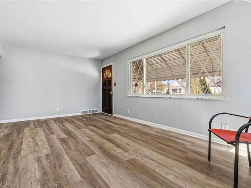 2340 10th Street , Cuyahoga Falls, OH 44221 Photo 5