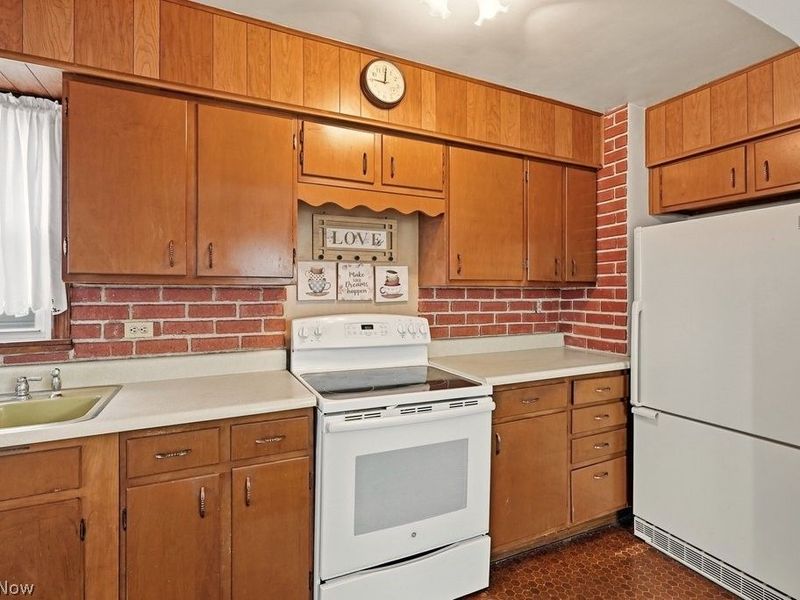 1119 Mount Vernon Avenue , Akron, OH 44310 Photo 12