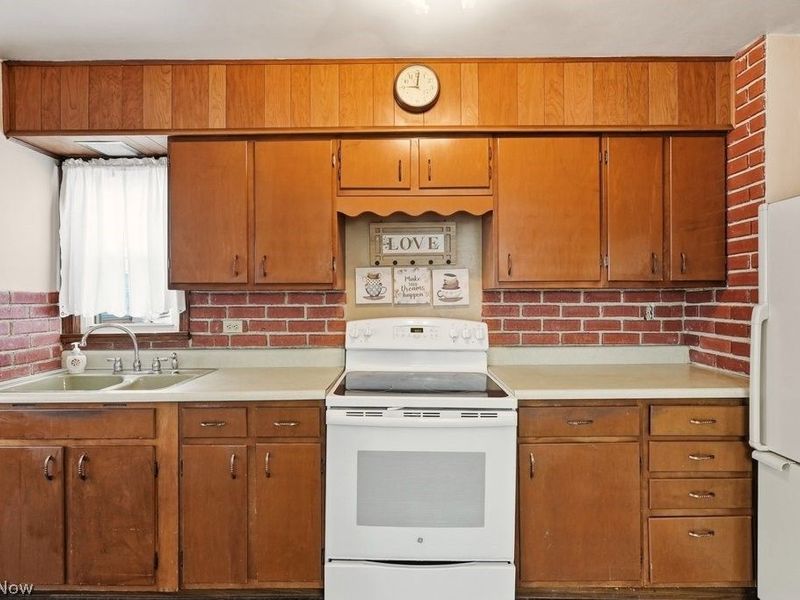 1119 Mount Vernon Avenue , Akron, OH 44310 Photo 13