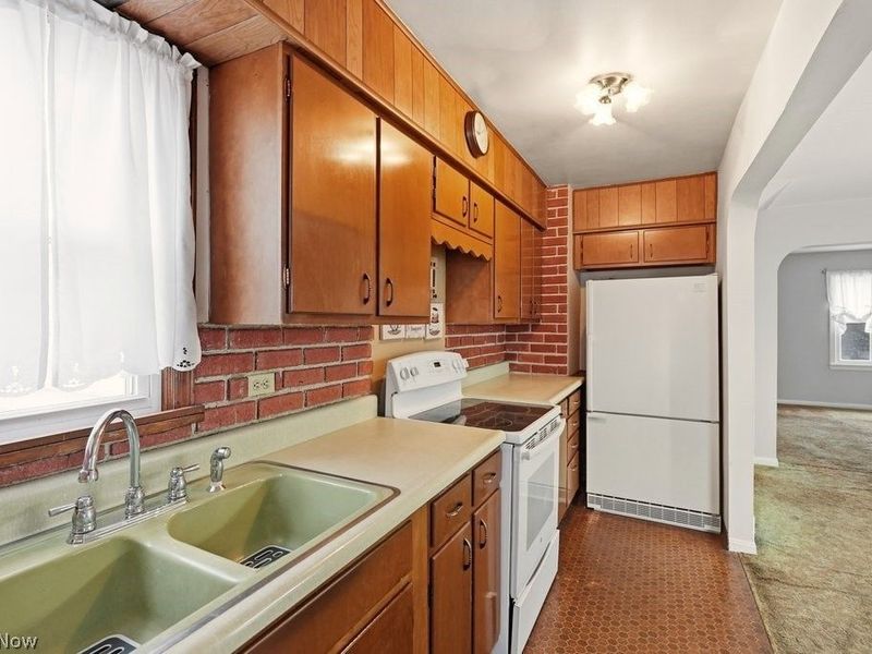 1119 Mount Vernon Avenue , Akron, OH 44310 Photo 16