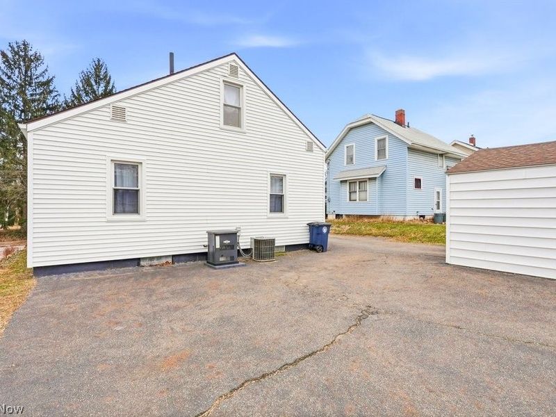 1119 Mount Vernon Avenue , Akron, OH 44310 Photo 5