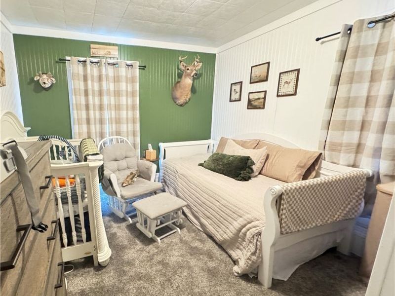 1047 Howell Avenue , East Palestine, OH 44413 Photo 14