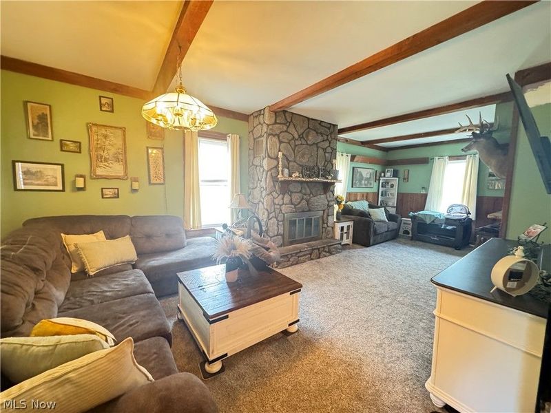 1047 Howell Avenue , East Palestine, OH 44413 Photo 8