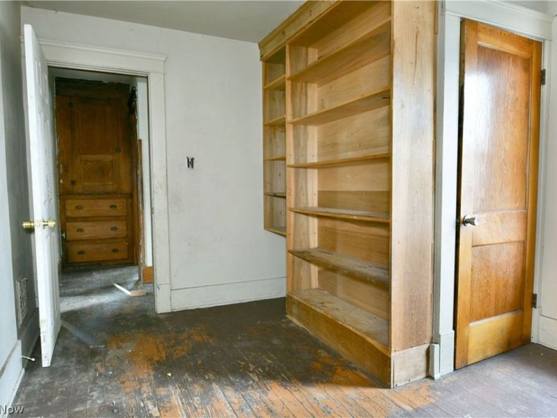 642 St Clair Avenue , Warren, OH 44483 Photo 29