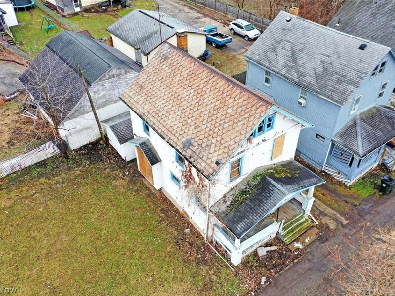 642 St Clair Avenue , Warren, OH 44483 Photo 7