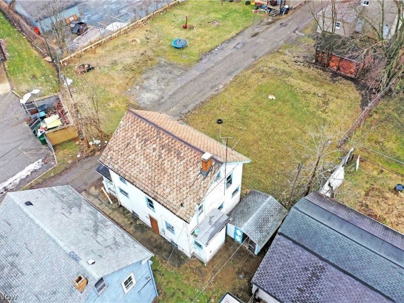 642 St Clair Avenue , Warren, OH 44483 Photo 9