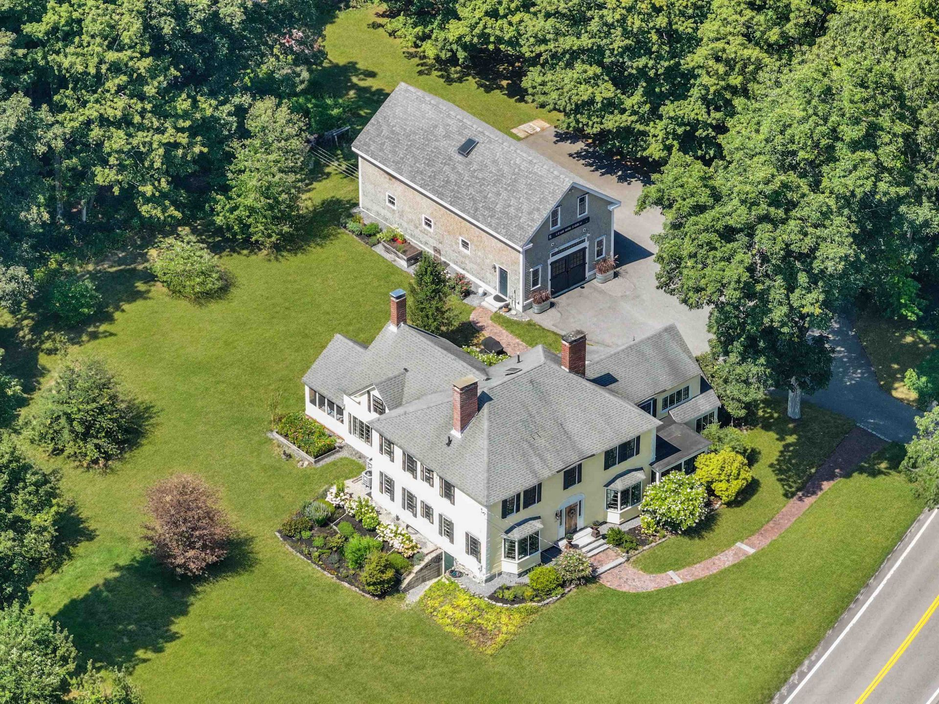 100 Exeter Road, Newfields, NH 03856 Main Photo