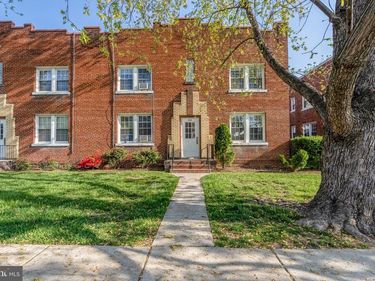 414 E GLENDALE AVENUE , Unit 2, ALEXANDRIA, VA 22301