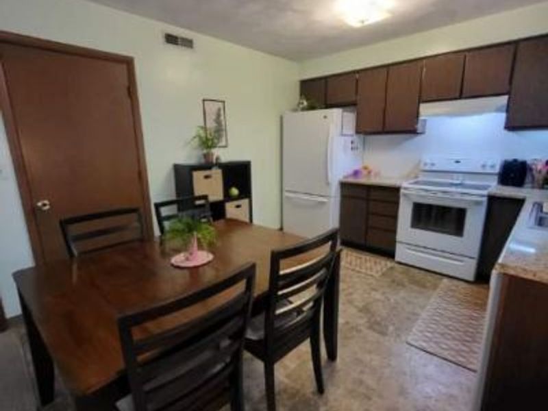 422 Southbrook Drive, Greenville, OH 45331 Photo 11