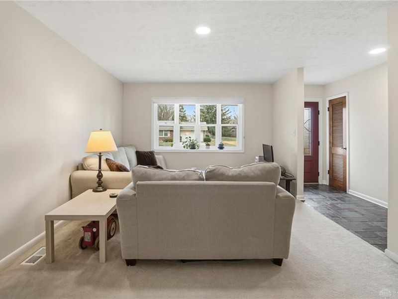 4324 Clarendon Drive, Kettering, OH 45440 Photo 11