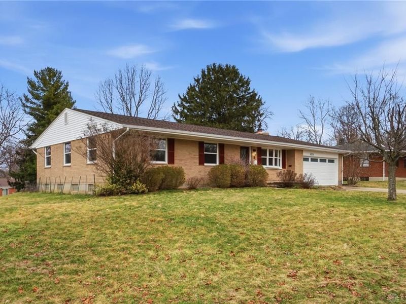 4324 Clarendon Drive, Kettering, OH 45440 Photo 2