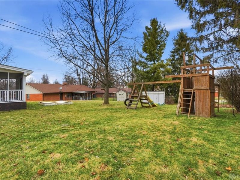 4324 Clarendon Drive, Kettering, OH 45440 Photo 69