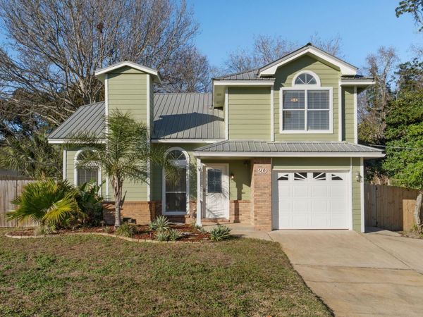 20 Meigs Drive, Shalimar, FL 32579