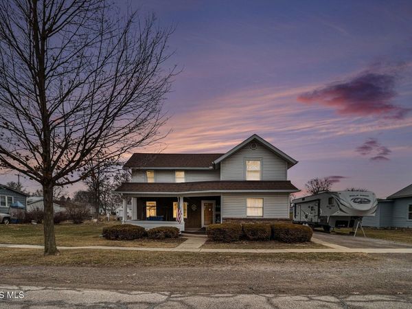 227 E Lynn Street, Edgerton, OH 43517