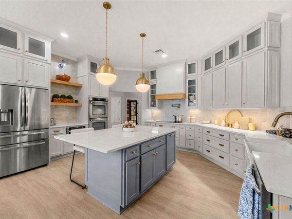 4826 Lago Vista Drive , Belton, TX 76513