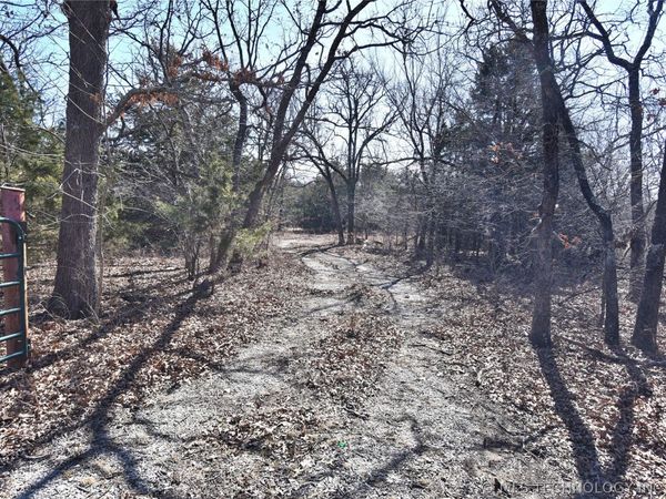 83 Seneca Drive, Sand Springs, OK 74063