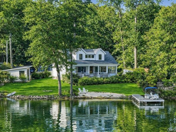 33 Brook Avenue, Hopewell Junction, NY 12533