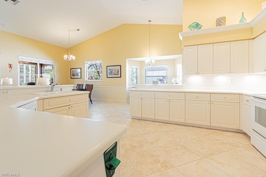 2256 Heritage Greens Dr, Naples, FL 34119 Photo