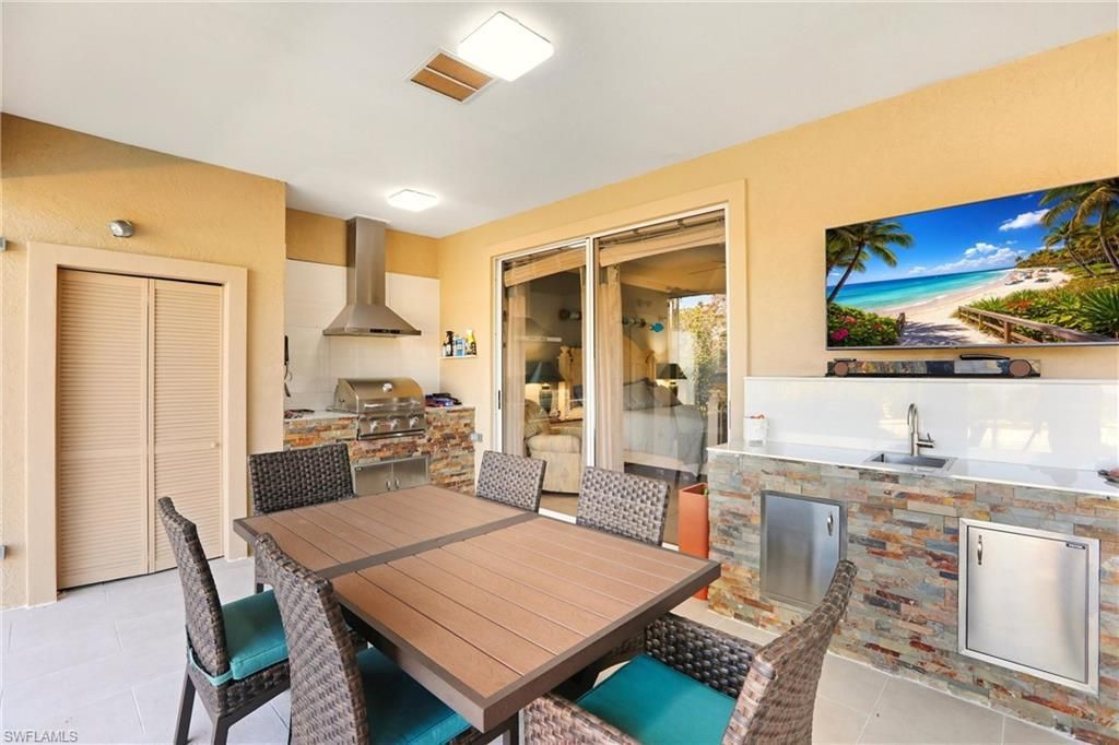 11180 Phoenix Way, Naples, FL 34119 Photo