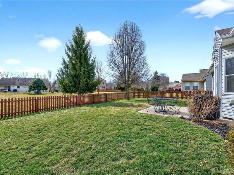 1744 Curry Branch Drive, Tipp City, OH 45371 Photo 38