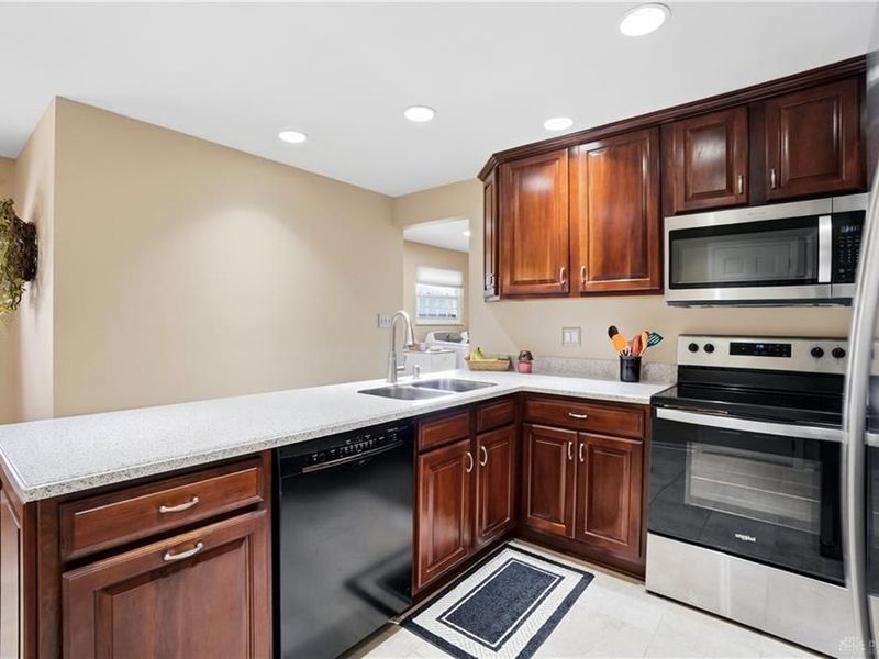 1800 Washington Creek Lane, Dayton, OH 45458 Photo 13