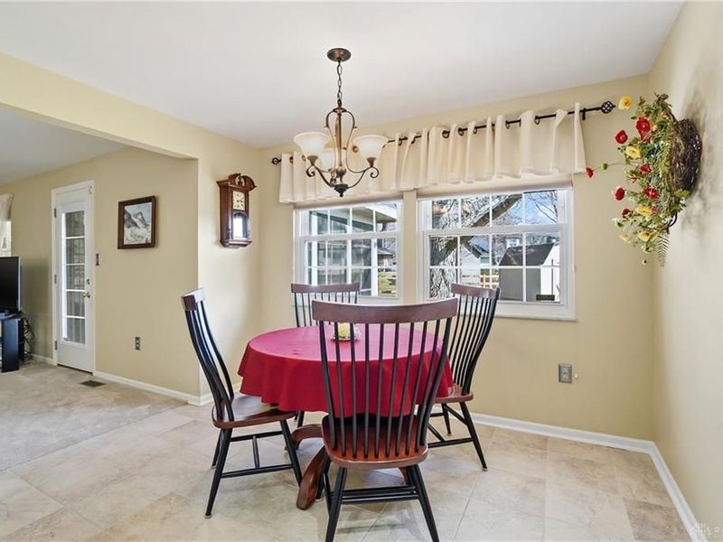 1800 Washington Creek Lane, Dayton, OH 45458 Photo 15