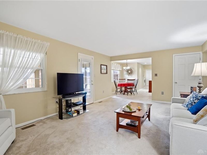 1800 Washington Creek Lane, Dayton, OH 45458 Photo 19