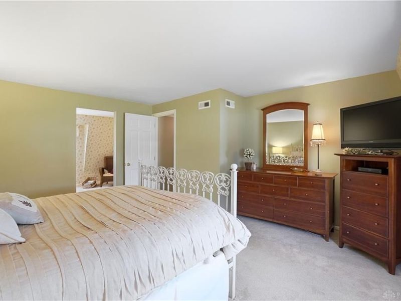 1800 Washington Creek Lane, Dayton, OH 45458 Photo 25