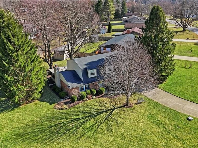 1800 Washington Creek Lane, Dayton, OH 45458 Photo 3