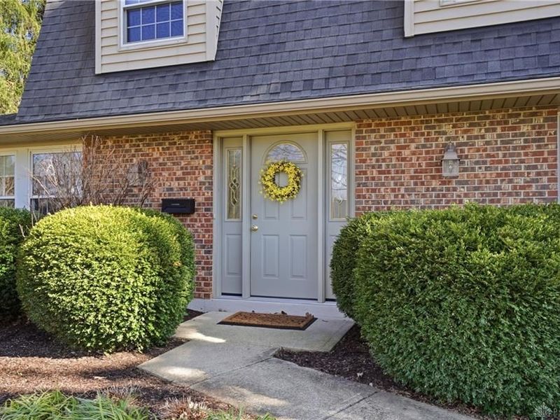 1800 Washington Creek Lane, Dayton, OH 45458 Photo 7