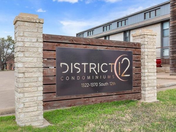 1368 S 12th Street , Waco, TX 76706