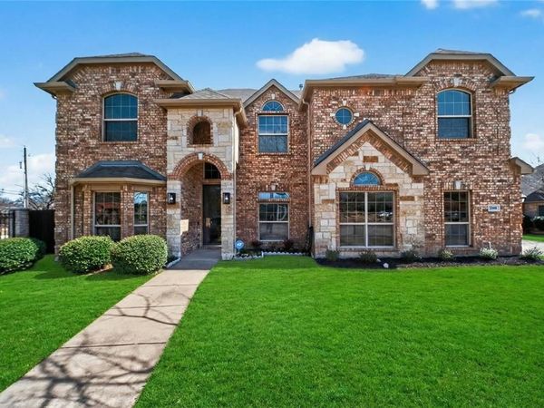 1344 Elise Street , Cedar Hill, TX 75104