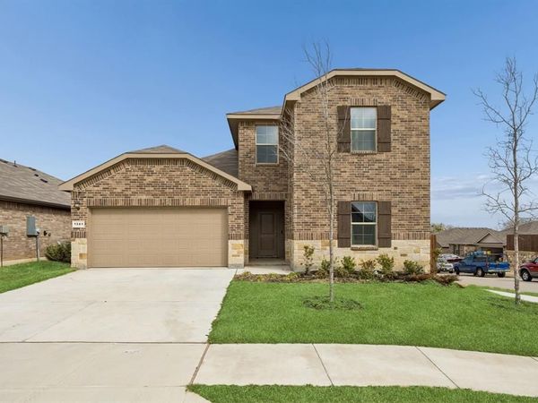 1361 Dillard Creek Drive, Fort Worth, TX 76247