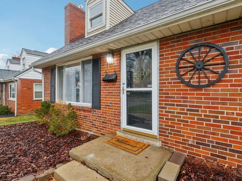 134 West Crest Drive, Reading, OH 45215 Photo 4