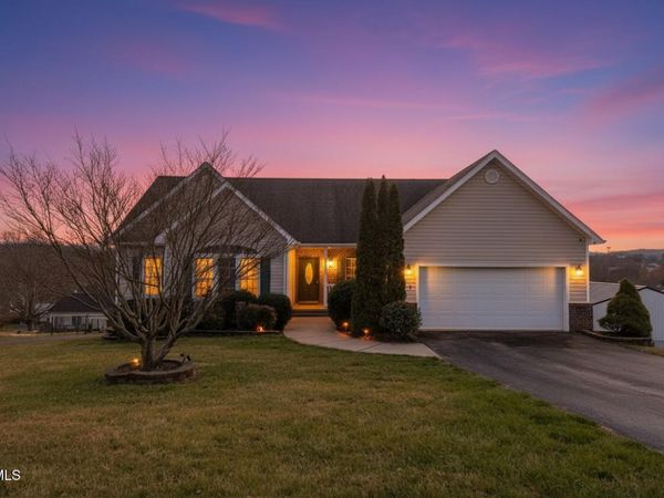 179 Cindy Anne Drive, Gray, TN 37615