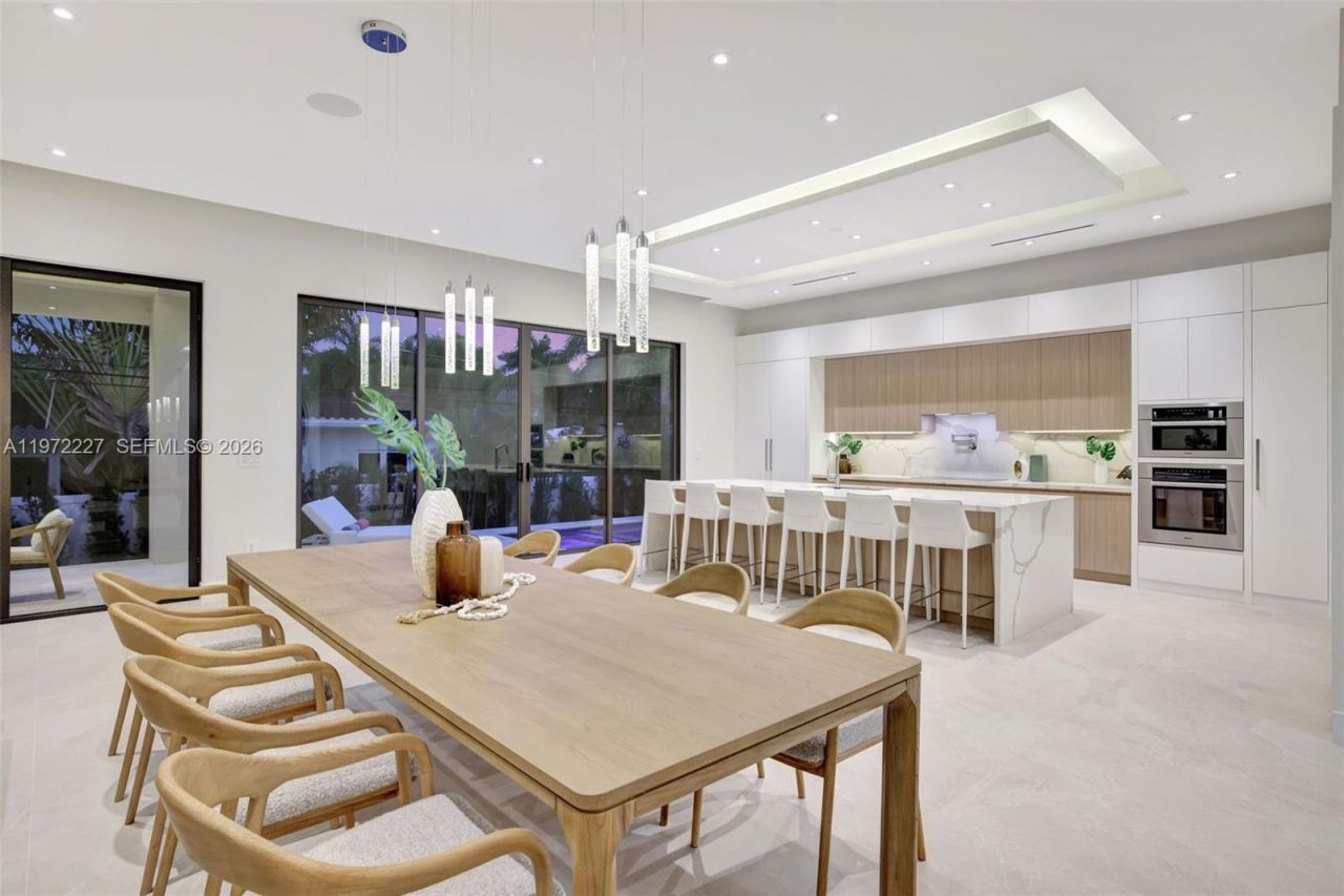 2709 NE 25th Ct, Fort Lauderdale, FL 33305 Photo