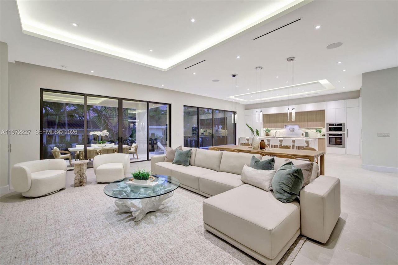 2709 NE 25th Ct, Fort Lauderdale, FL 33305 Photo